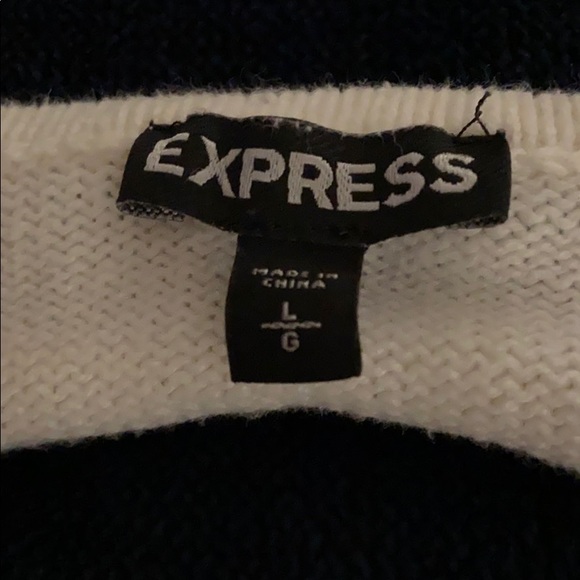Express Women's White Sweater with Slash Back - Picture 2 of 4